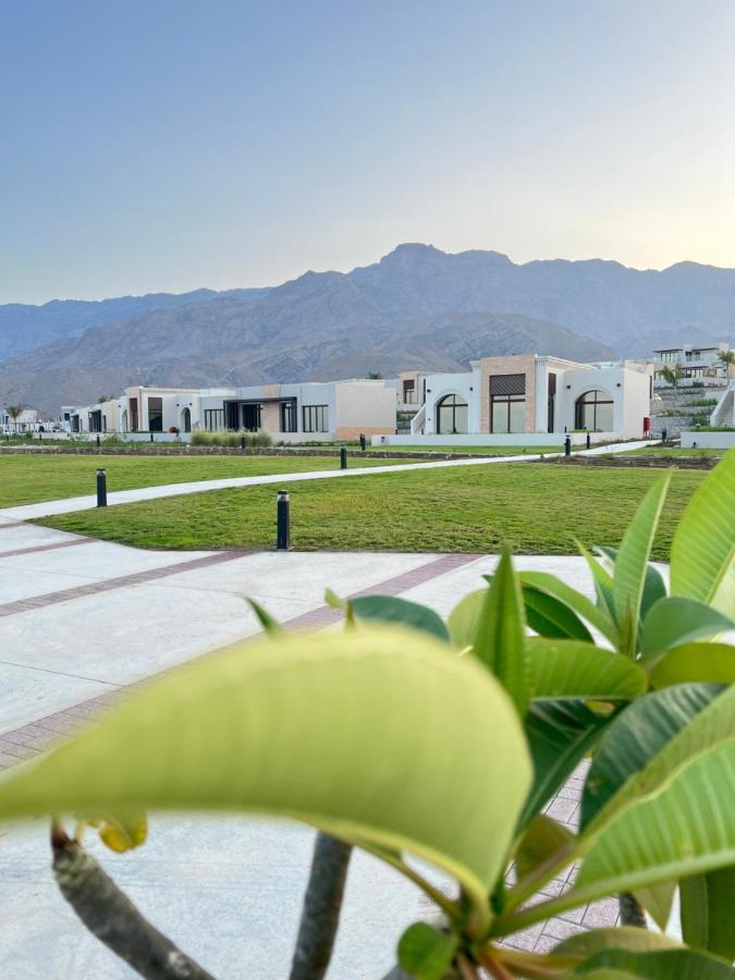 Beach Front Le Bon Maskat